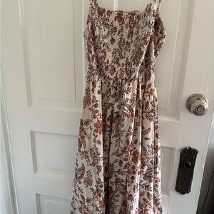Old Navy Floral Smocked Dress